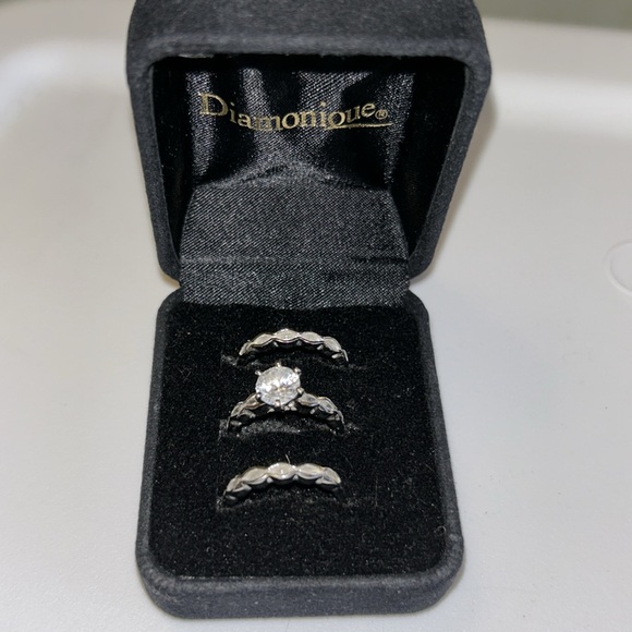 Diamonique 3-Piece Bridal Set size 6 - Picture 14 of 14